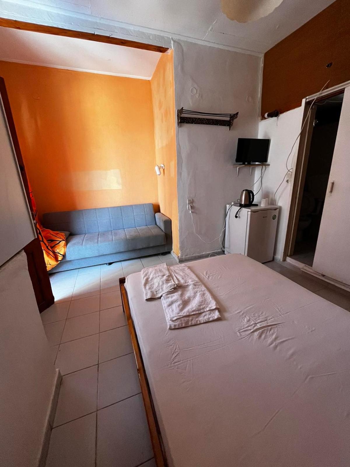 Selena Rooms Agia Galini  Bagian luar foto