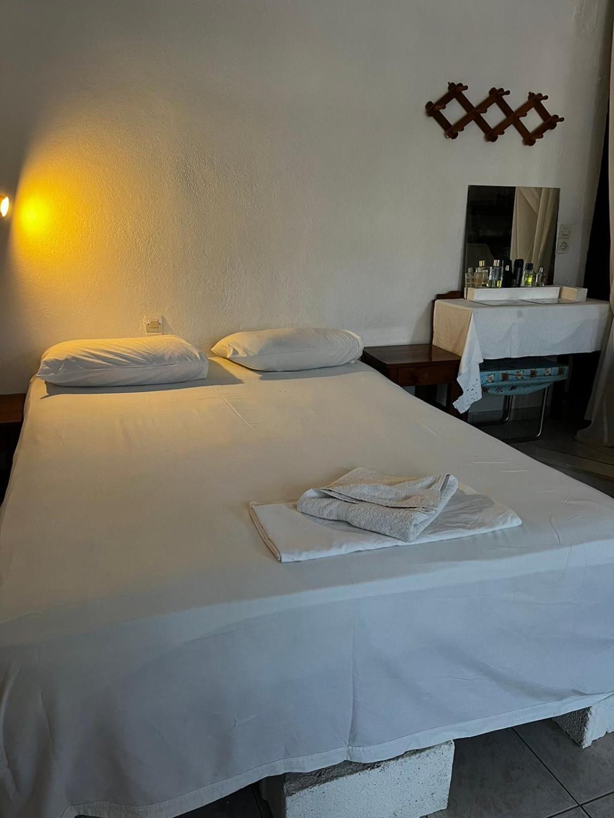 Selena Rooms Agia Galini  Bagian luar foto