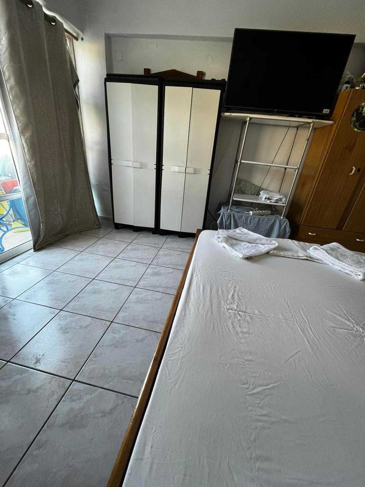 Selena Rooms Agia Galini  Bagian luar foto